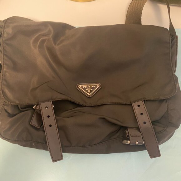 Authentic Preowned Unisex Prada Brown Nylon Messenger Bag - Picture 4 of 16